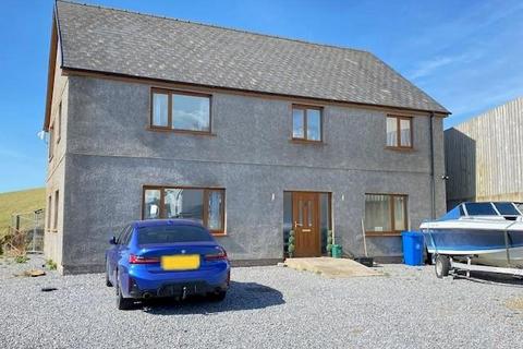Croesyceiliog, Carmarthen 4 bed detached house for sale