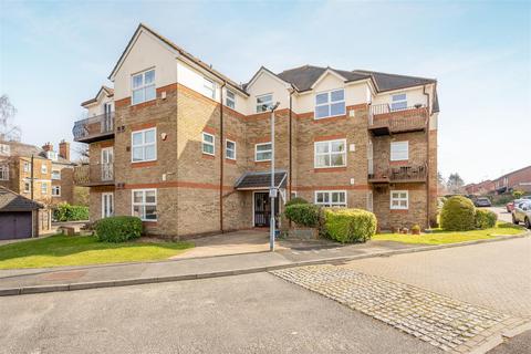 Drummond House, Windsor 2 bed apartment for sale
