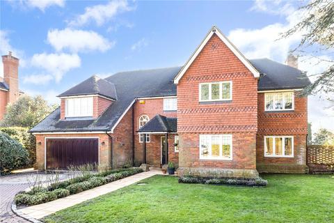 Fairmile Avenue, Cobham, Surrey, KT11 5 bed detached house for sale