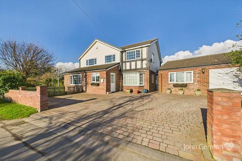 Oakleigh House, Blithbury 4 bed detached house for sale
