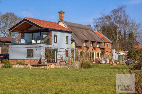 South Walsham Road, Norwich NR13 4 bed detached house for sale