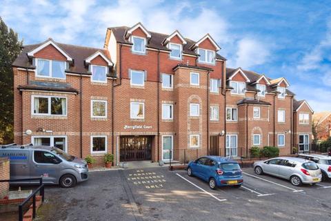 Waterloo Road, Tonbridge TN9 2 bed retirement property for sale