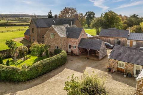 Tysoe Road, Kineton CV35 3 bed barn conversion for sale