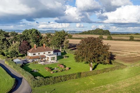 Milverton, Taunton, Somerset, TA4 3 bed detached house for sale