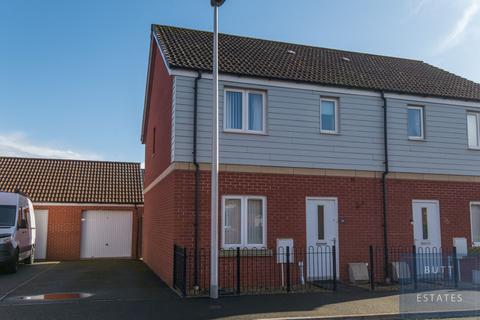 3 bedroom semi-detached house for sale