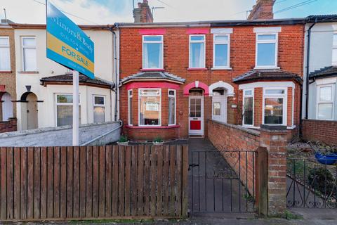 St. Margarets Road, Lowestoft 3 bed terraced house for sale