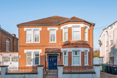 Cambridge Road, Bromley 5 bed detached house for sale