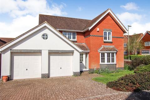 Brackens Way, Lymington, Hampshire, SO41 4 bed detached house for sale