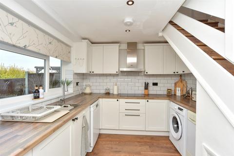 Beaconsfield Road, Chatham, Kent 3 bed semi
