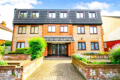 Mawney Road, Romford RM7 1 bed flat for sale
