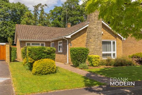 Black Swan Spinney, Wansford, PE8 3 bed detached bungalow for sale