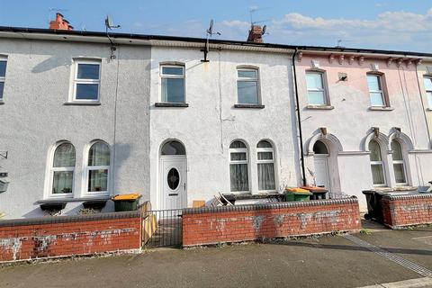 Gloster Place, Newport 3 bed terraced house for sale