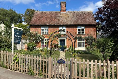 The Street, Washbrook, IP8 4 bed detached house for sale