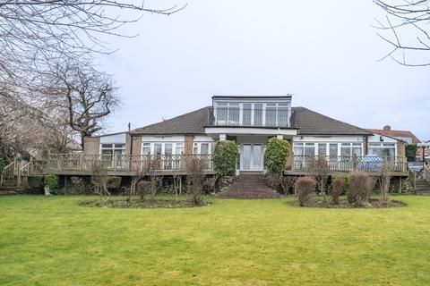 West Road, Newcastle Upon Tyne NE15 5 bed bungalow for sale