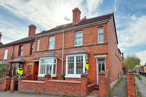 Copthorne Road, Copthorne, Shrewsbury 3 bed end of terrace house for sale