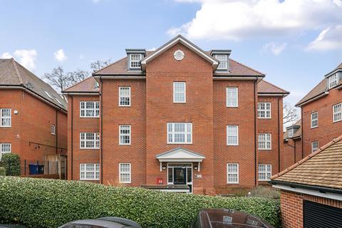 Collison Avenue, Barnet... 3 bed apartment for sale