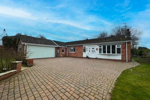 Westoby Lane, Barrow Upon Humber... 4 bed bungalow for sale