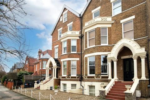 Kew Gardens Road, Richmond, TW9 Studio for sale