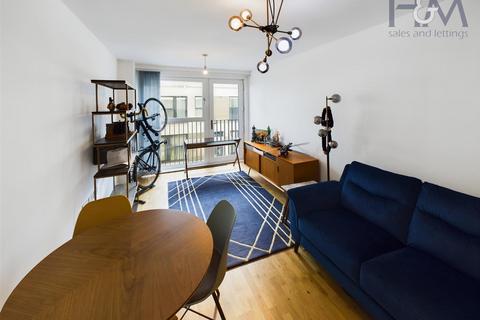 Boston House, Park Place, Stevenage... 1 bed apartment for sale
