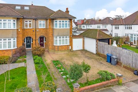 Heddon Court Avenue, Barnet EN4 3 bed semi