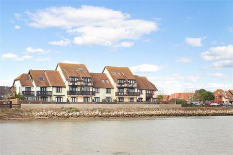 Shamrock Way, Hythe Marina 3 bed townhouse for sale