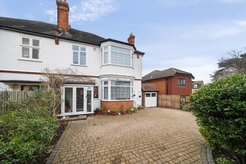 Lake Avenue, Bromley 4 bed semi