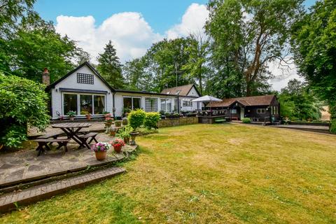 Toms Hill, Chandlers Cross, WD3 4 bed detached house for sale