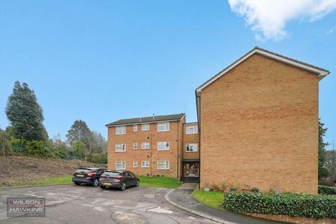 Gooden Court, Harrow on The Hill HA1 2 bed flat for sale