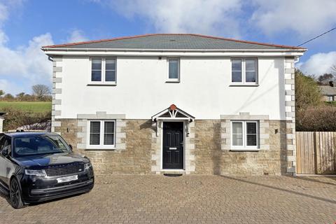 Close to Porthtowan beach 4 bed detached house for sale
