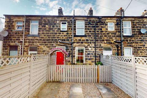 Guycroft, Otley, LS21 3 bed terraced house for sale