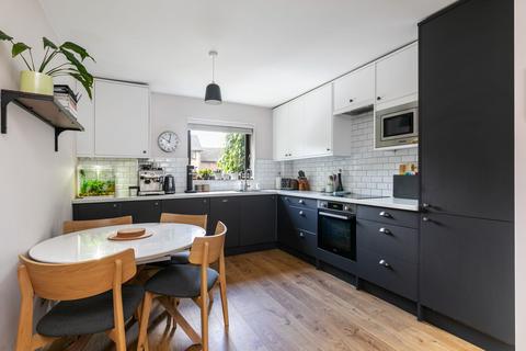 Monmouth Square, Winchester, SO22 2 bed flat for sale
