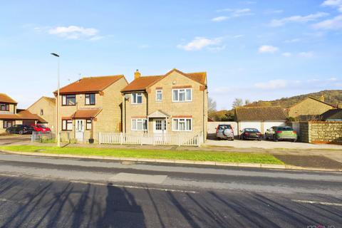 Grange Road, Gloucester GL4 4 bed detached house for sale