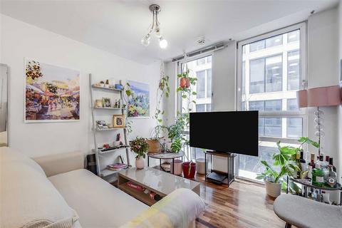 Lamb's Passage, London EC1Y 2 bed flat for sale