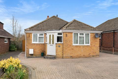Hulbert Way, Basingstoke 4 bed detached bungalow for sale