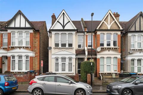 Sangley Road, South Norwood 2 bed flat for sale