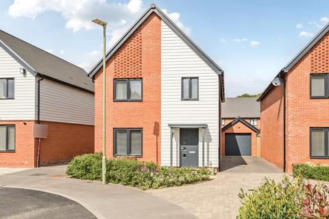 Barn Owl Close, Whiteley, Fareham... 4 bed detached house for sale