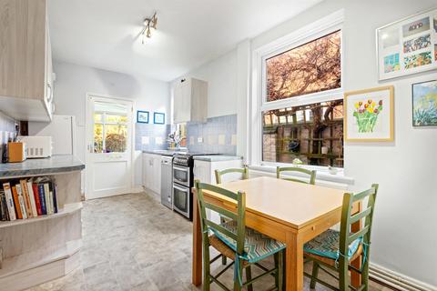 Adderley Road, Leicester 3 bed terraced house for sale