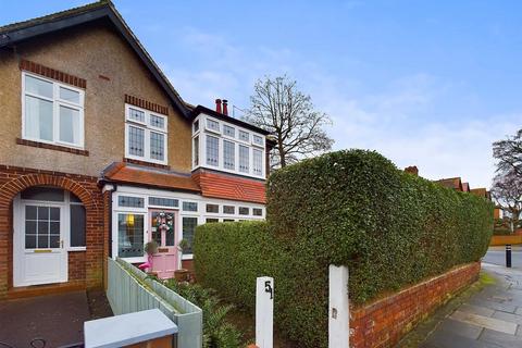 Eastfield Avenue, Monkseaton 3 bed semi