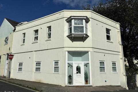 St. Michaels Road, Paignton 2 bed ground floor flat for sale