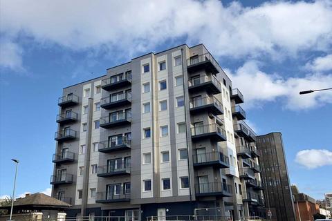 Buckingham Gardens, Herschel Street 2 bed apartment for sale