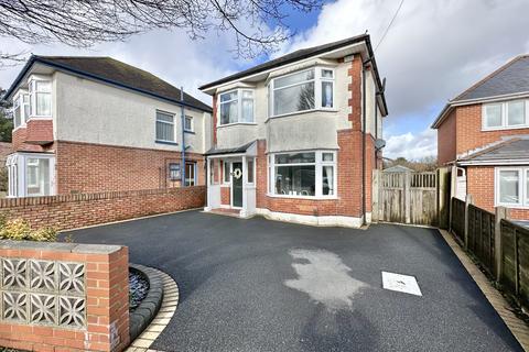 Haverstock Road, Bournemouth BH9 3 bed detached house for sale