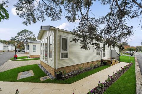 Regency Court, Newton Abbott TQ12 2 bed park home for sale