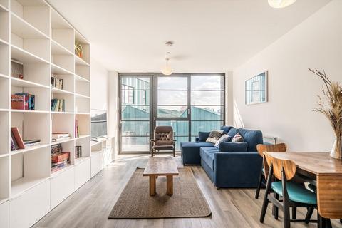 Hart Yard, London E3 1 bed flat for sale