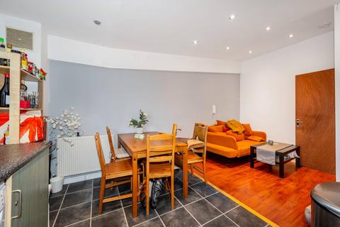 Bemerton Street, King's Cross... 3 bed maisonette for sale