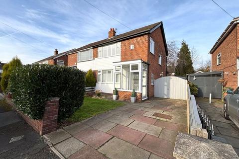 Fairbourne Drive, Altrincham WA15 3 bed semi