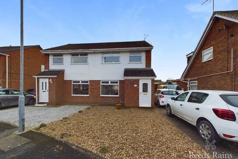 Hathersage Road, East Riding of... 3 bed semi