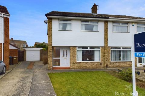 Raisby Close, North Yorkshire TS5 3 bed semi