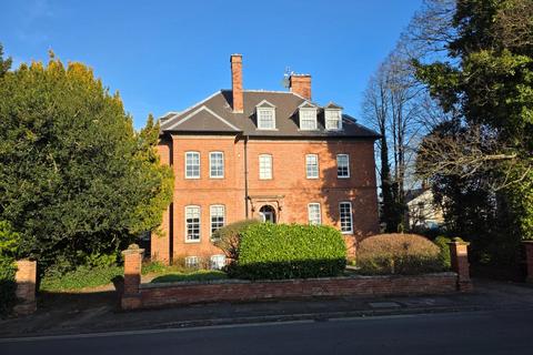 Overton Park Road, Cheltenham 1 bed apartment for sale