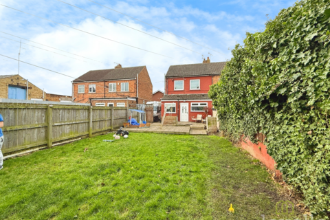 Wall Street, Gainsborough DN21 3 bed semi