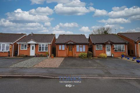 Conifer Paddock, Halesowen B62 2 bed detached house for sale